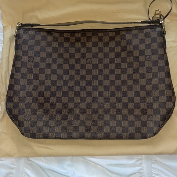 Louis Vuitton Handbags - Louis Vuitton delight full MM